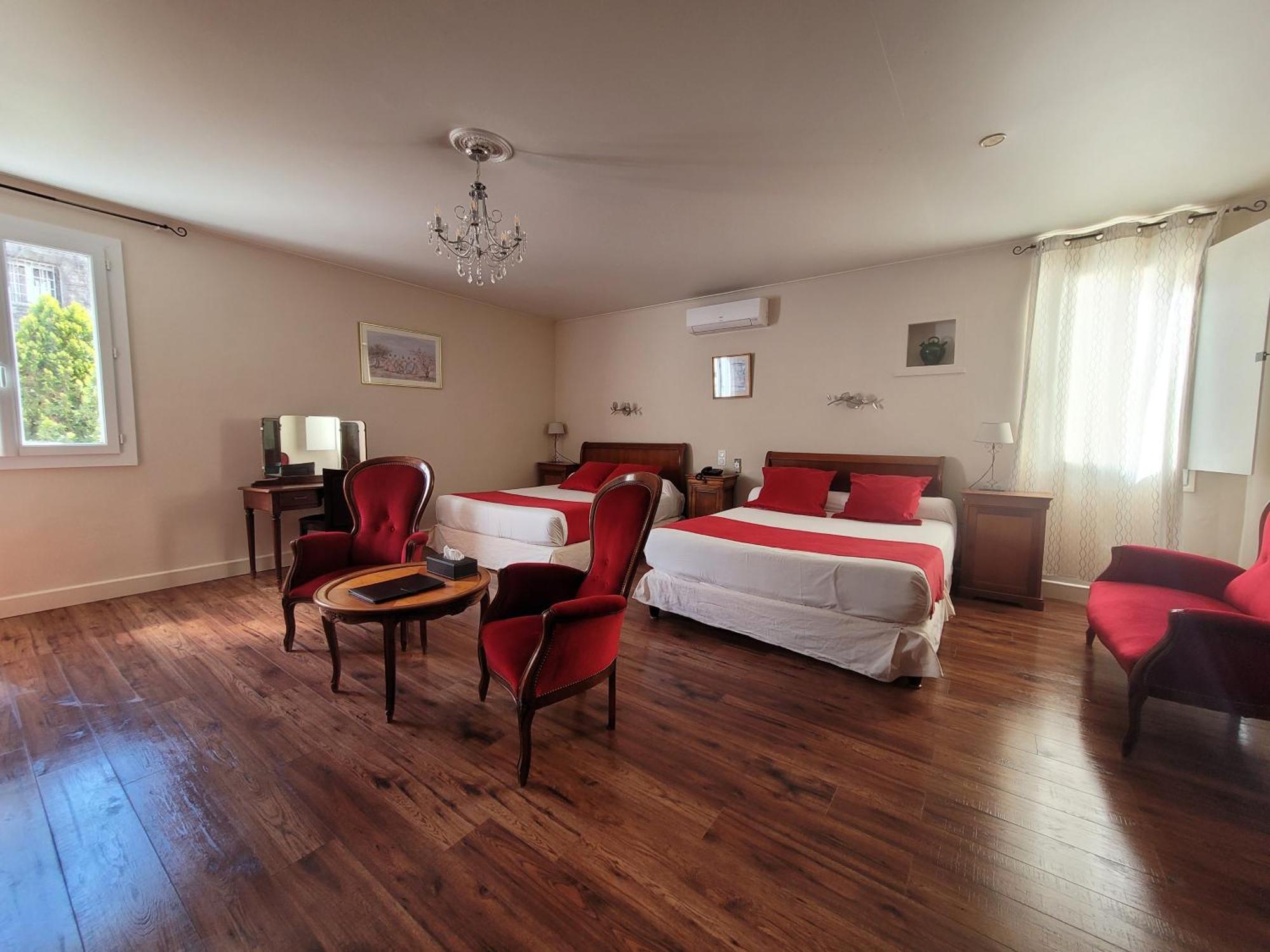 Hotel Du Forum 3*