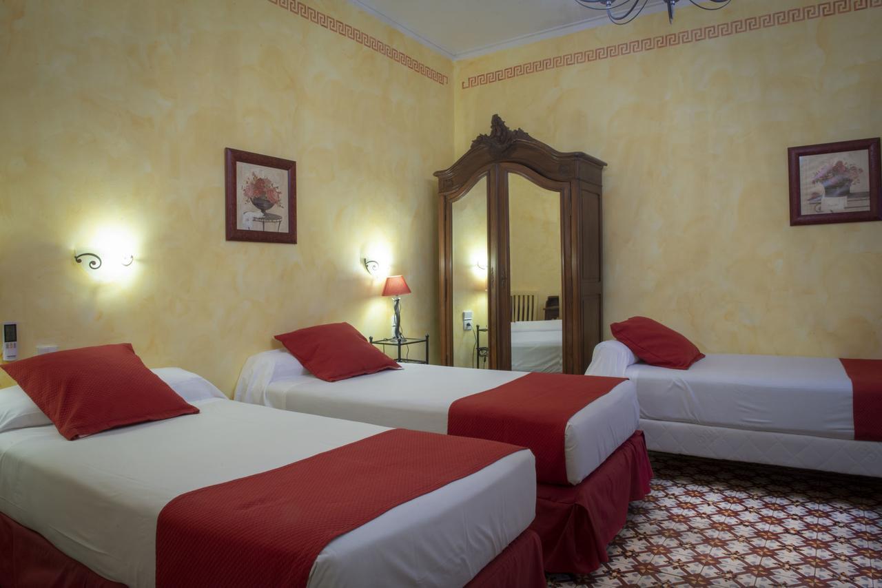 Hotel Du Forum 3*