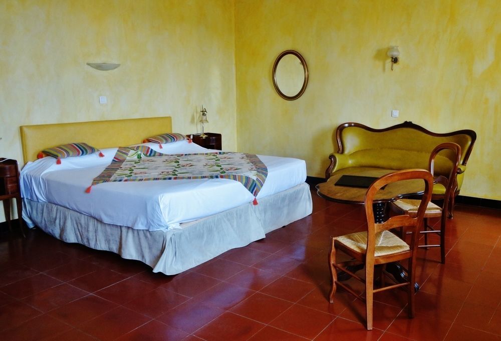 Hotel Du Forum Arles